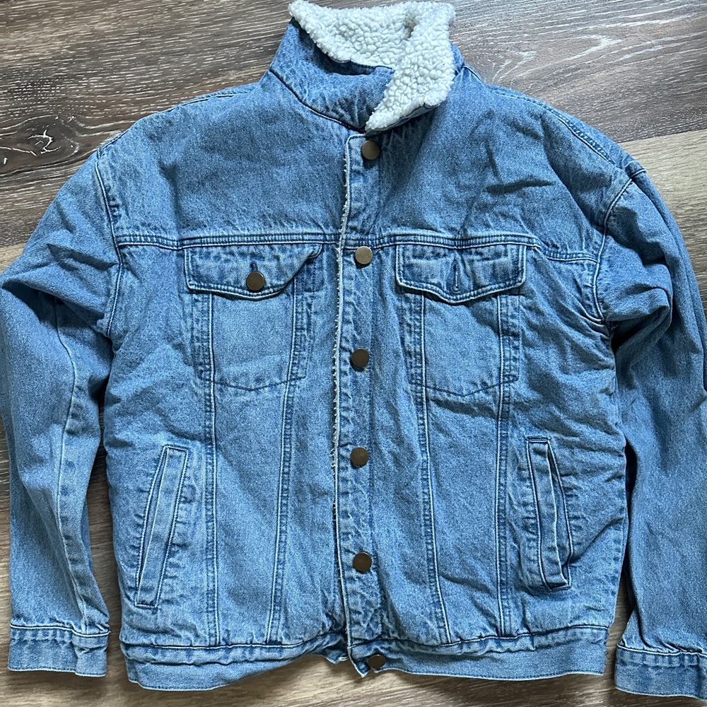 Forever 21 Jean jacket with Sherpa lining